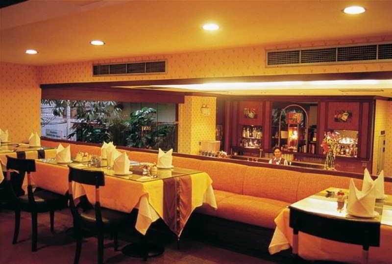 Silom City Hotel Бангкок Ресторан фото