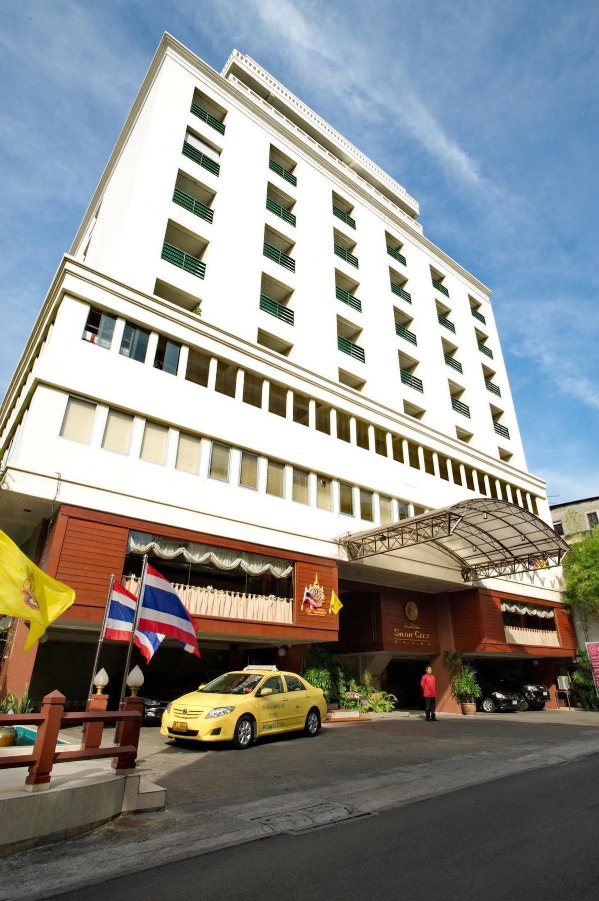 Silom City Hotel Бангкок Экстерьер фото